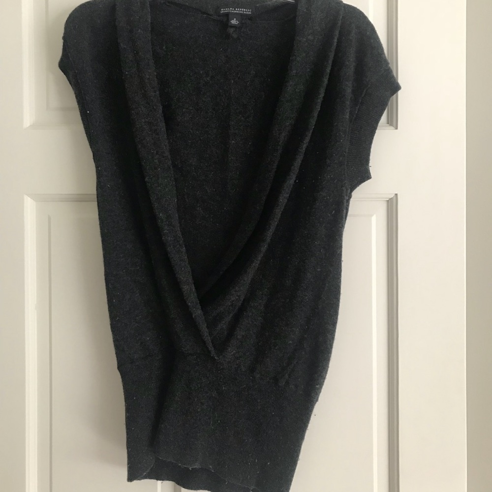 Cashmere blend pull over vest